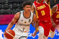 包含国际比赛日斯图加特备战CBA季后赛；篮板制胜细节曝光；底气十足；赛季目标并未改变的词条-九游体育网址