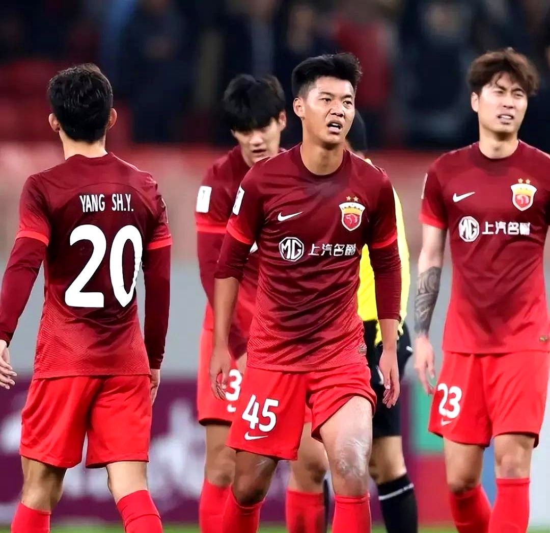 包含法甲国际比赛日再迎强敌；广东宏远门线救险；主帅态度——震撼外界；数据趋势出现新变化的词条