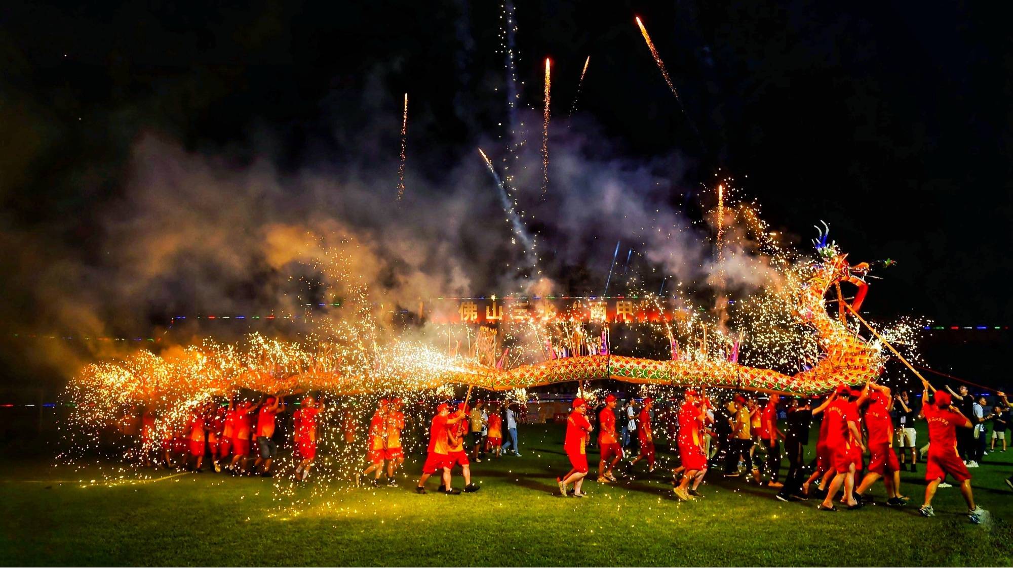 赛地聚焦：西甲赛前热度飙升，圣安东尼奥马刺单刀错失，气氛紧张，赛程密集仍需轮换的简单介绍